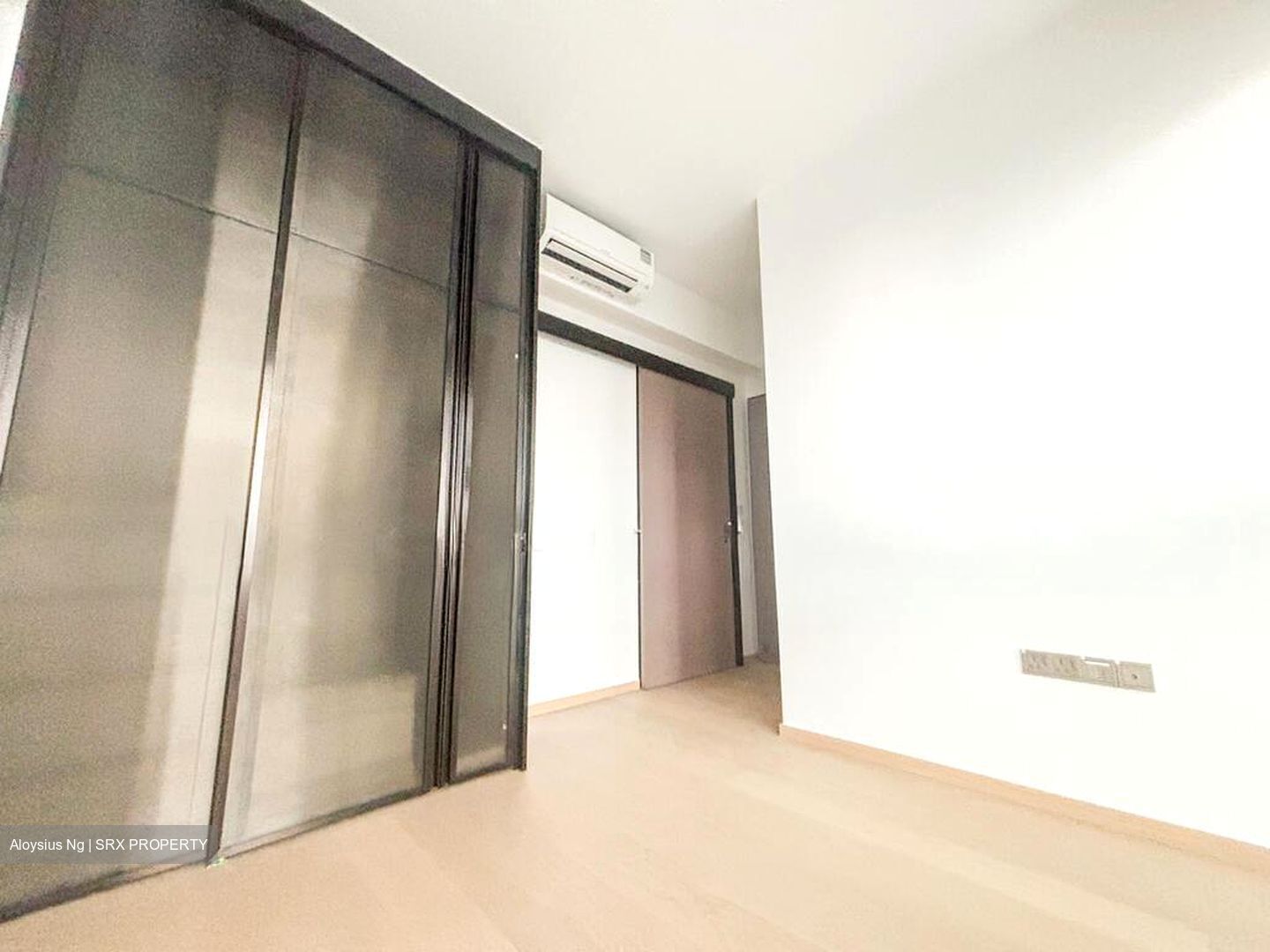 Newport Residences (D2), Condominium #498675511